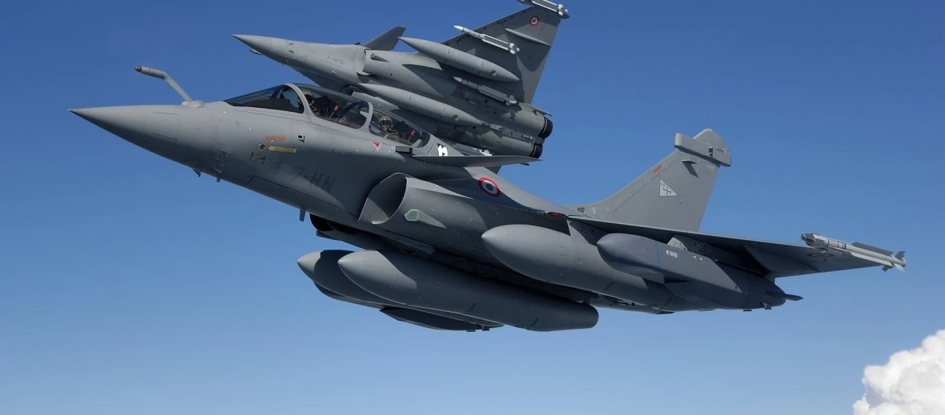 Έρχονται τα έξι πρώτα Rafale στην Ελλάδα - Τι εξοπλισμό και όπλα μεταφέρουν; (βίντεο-φωτο)